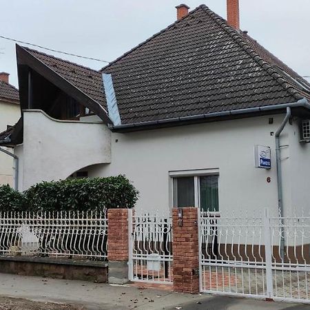 Hotel Eva Vendeghaz Kaposvár Exteriér fotografie