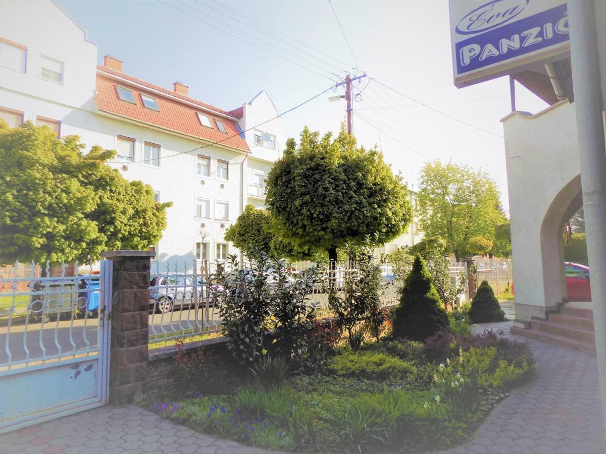 Hotel Eva Vendeghaz Kaposvár Exteriér fotografie